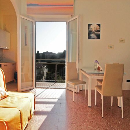 Appartamento Del Sole Desenzano del Garda Zewnętrze zdjęcie